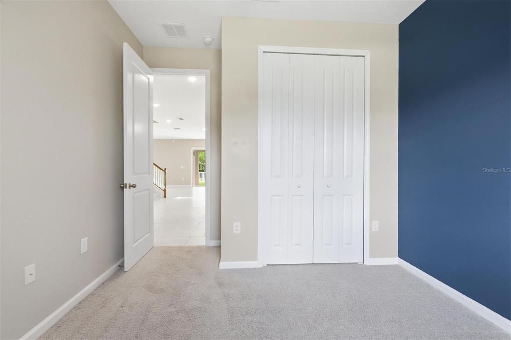 For Sale: $413,900 (4 beds, 3 baths, 2425 Square Feet)
