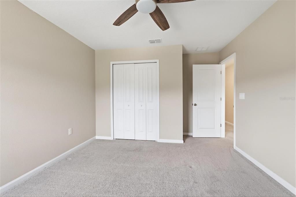 For Sale: $413,900 (4 beds, 3 baths, 2425 Square Feet)