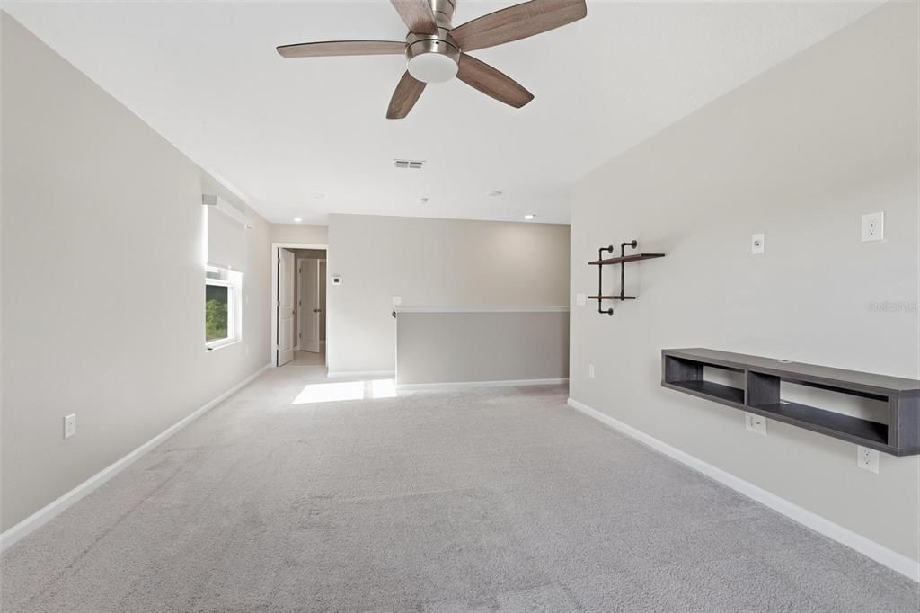 For Sale: $413,900 (4 beds, 3 baths, 2425 Square Feet)