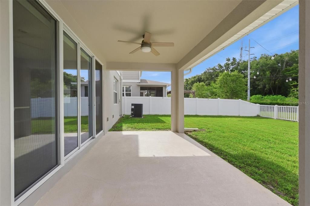 For Sale: $413,900 (4 beds, 3 baths, 2425 Square Feet)