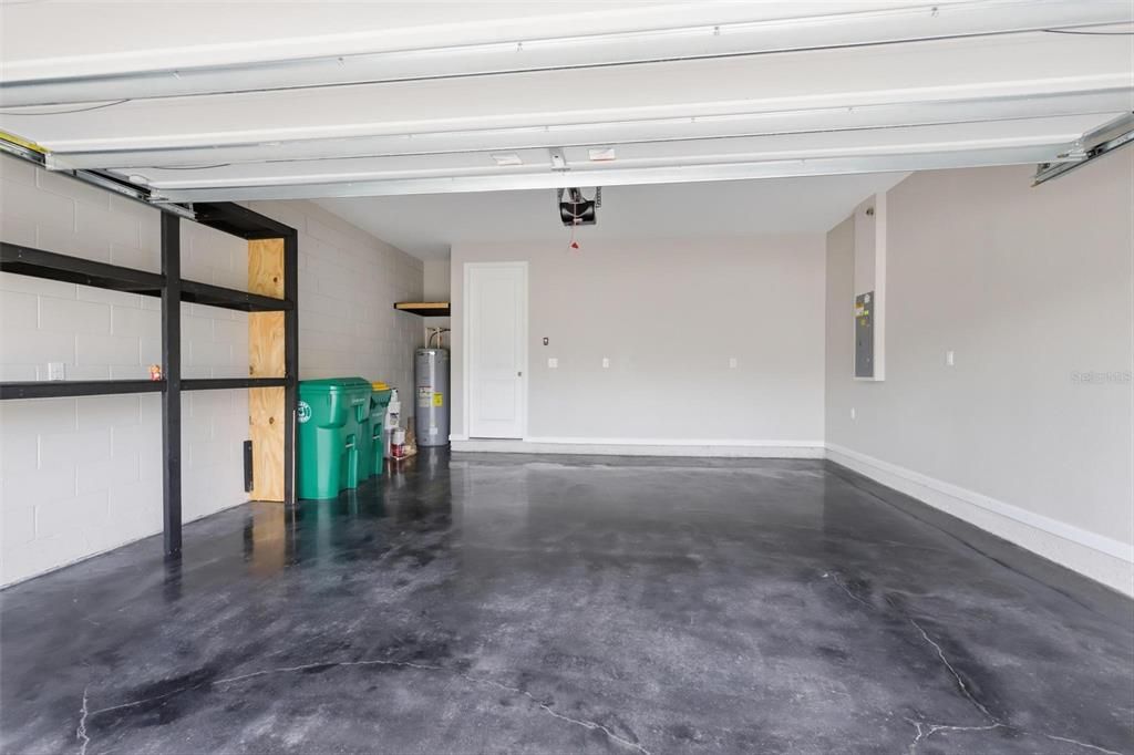 For Sale: $413,900 (4 beds, 3 baths, 2425 Square Feet)