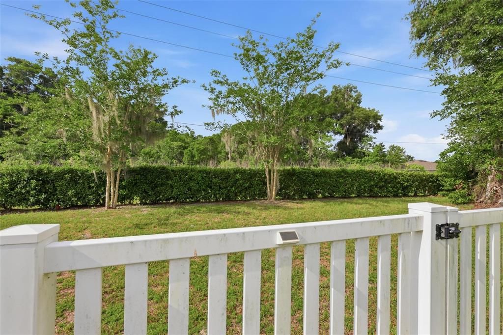 For Sale: $413,900 (4 beds, 3 baths, 2425 Square Feet)