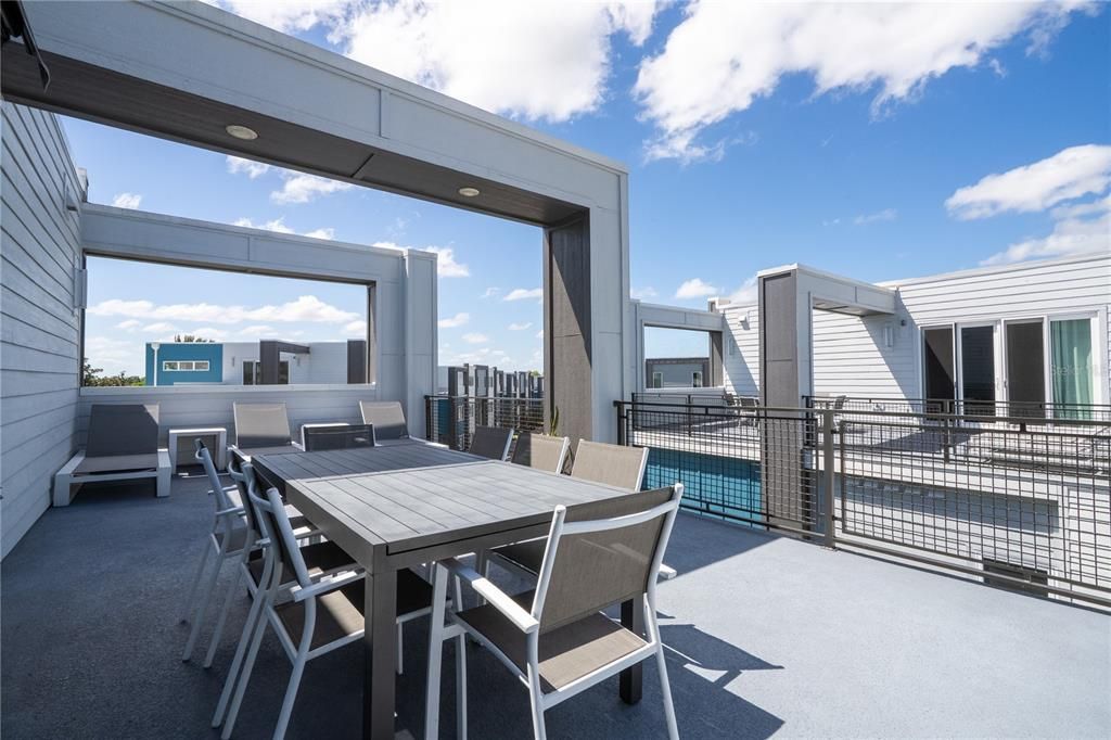For Rent: $4,000 (5 beds, 4 baths, 2630 Square Feet)