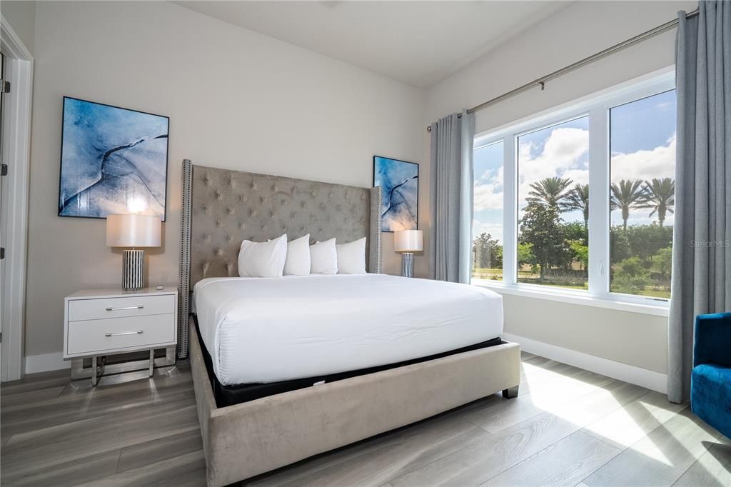 For Rent: $4,000 (5 beds, 4 baths, 2630 Square Feet)