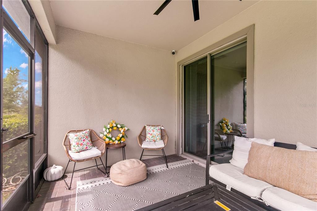 For Sale: $379,900 (3 beds, 2 baths, 1949 Square Feet)