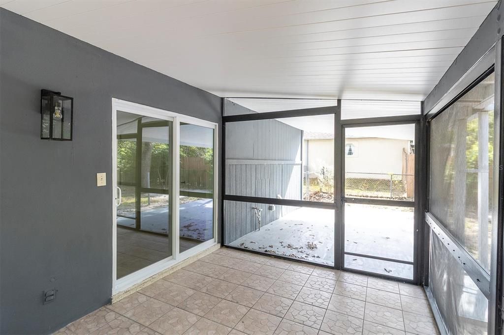 En Venta: $299,000 (3 camas, 2 baños, 1342 Pies cuadrados)