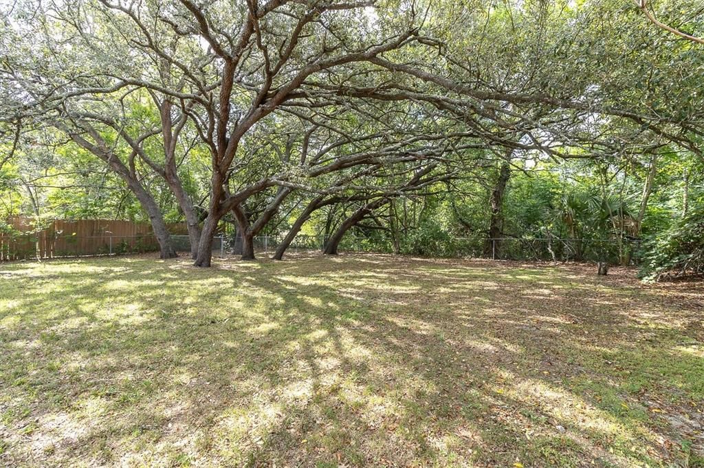 En Venta: $299,000 (3 camas, 2 baños, 1342 Pies cuadrados)