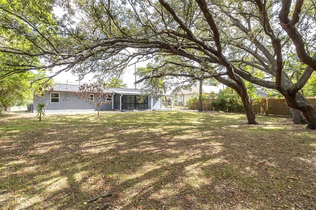 En Venta: $299,000 (3 camas, 2 baños, 1342 Pies cuadrados)