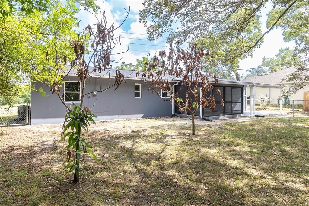 En Venta: $299,000 (3 camas, 2 baños, 1342 Pies cuadrados)