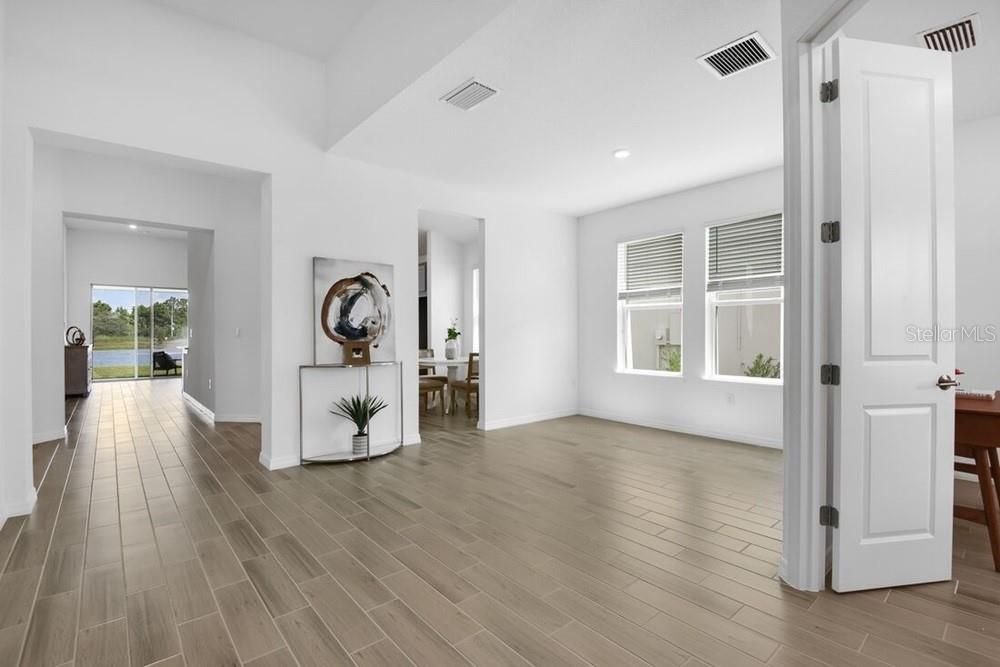 For Sale: $478,839 (3 beds, 2 baths, 2055 Square Feet)