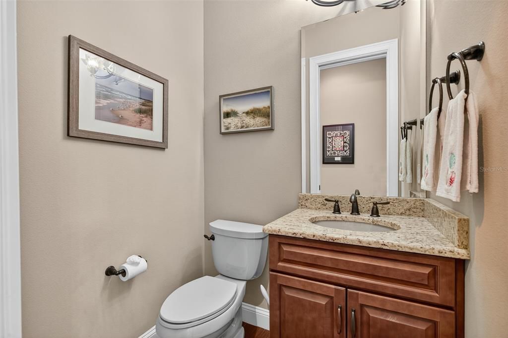 Active With Contract: $949,000 (3 beds, 3 baths, 2523 Square Feet)