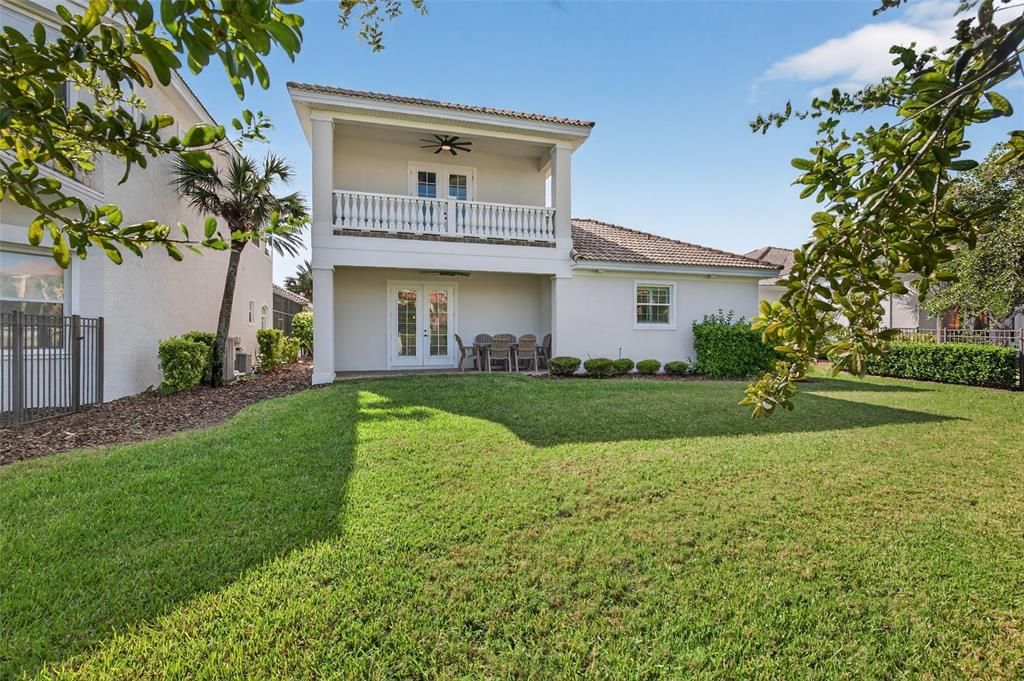 Active With Contract: $949,000 (3 beds, 3 baths, 2523 Square Feet)