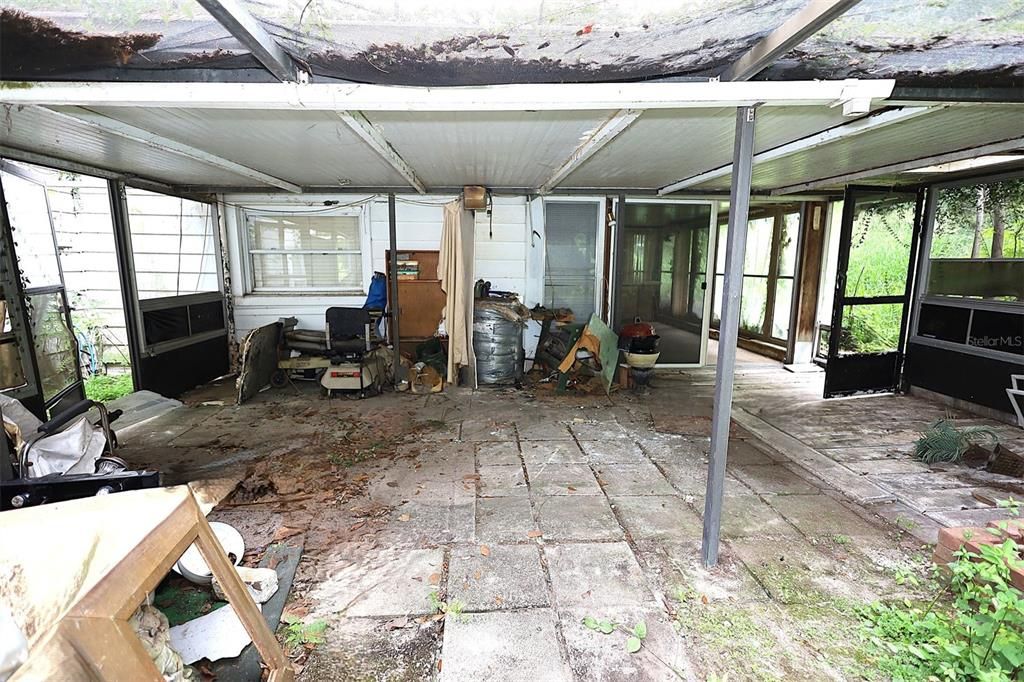 For Sale: $180,000 (3 beds, 2 baths, 2082 Square Feet)