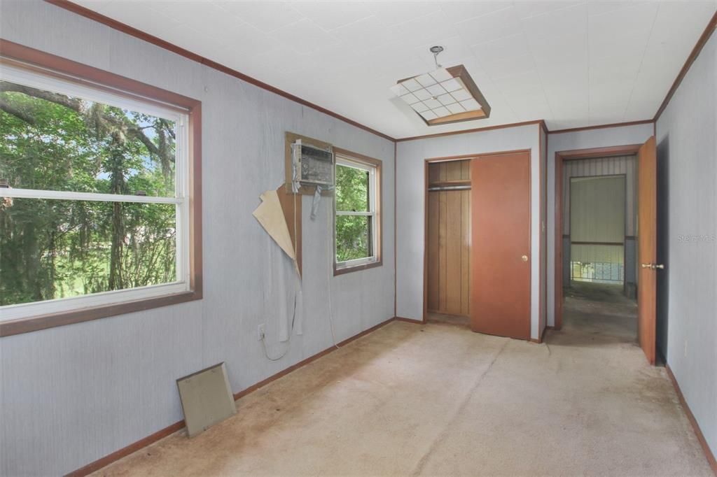 For Sale: $180,000 (3 beds, 2 baths, 2082 Square Feet)