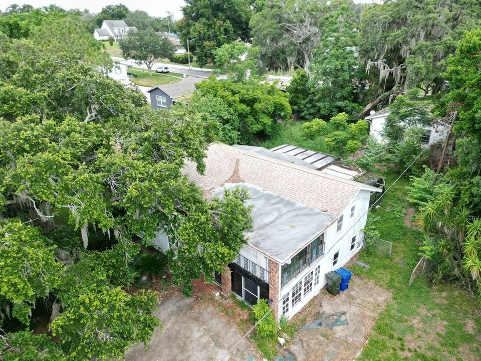 For Sale: $180,000 (3 beds, 2 baths, 2082 Square Feet)