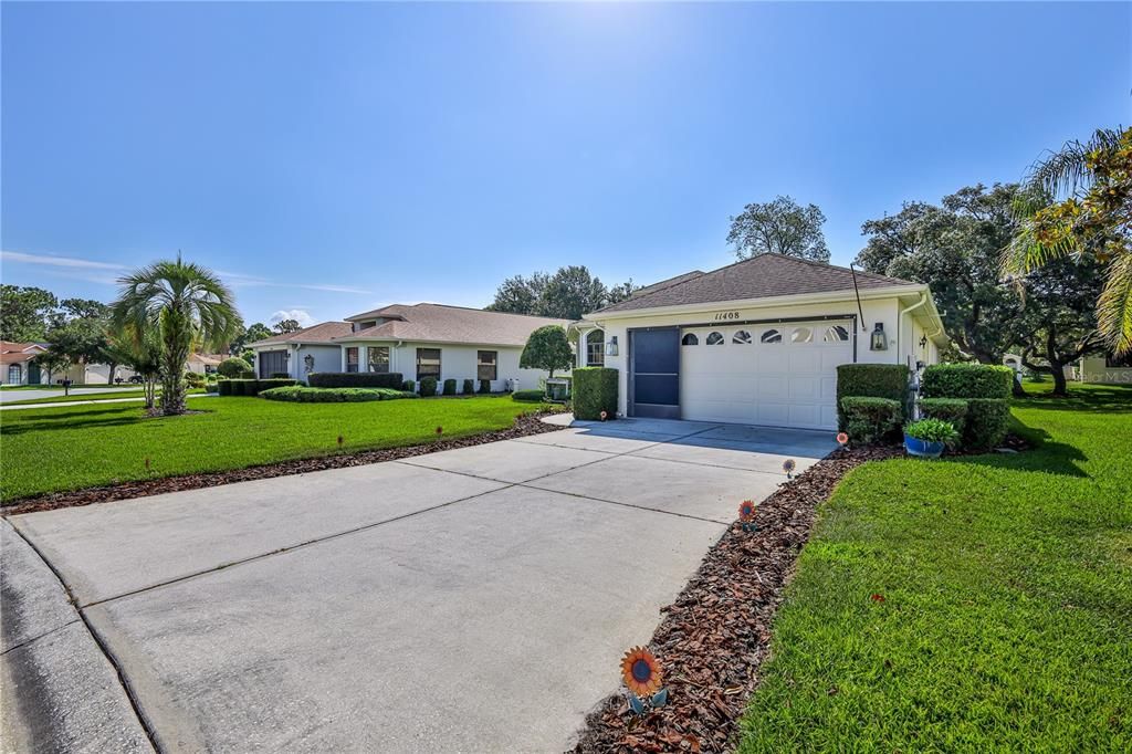 For Sale: $270,000 (3 beds, 2 baths, 1697 Square Feet)