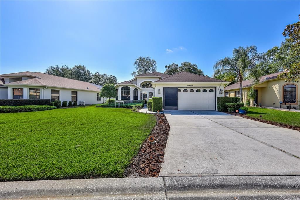 For Sale: $270,000 (3 beds, 2 baths, 1697 Square Feet)