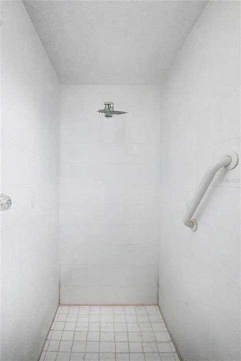For Sale: $270,000 (3 beds, 2 baths, 1697 Square Feet)