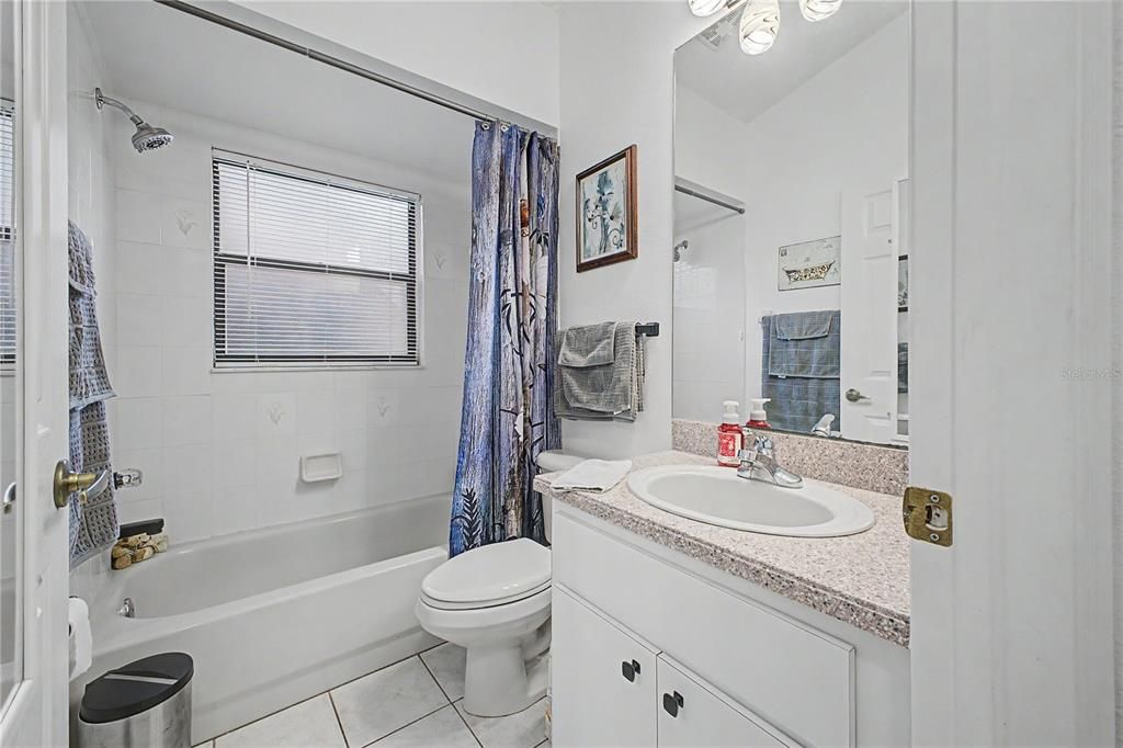 For Sale: $270,000 (3 beds, 2 baths, 1697 Square Feet)