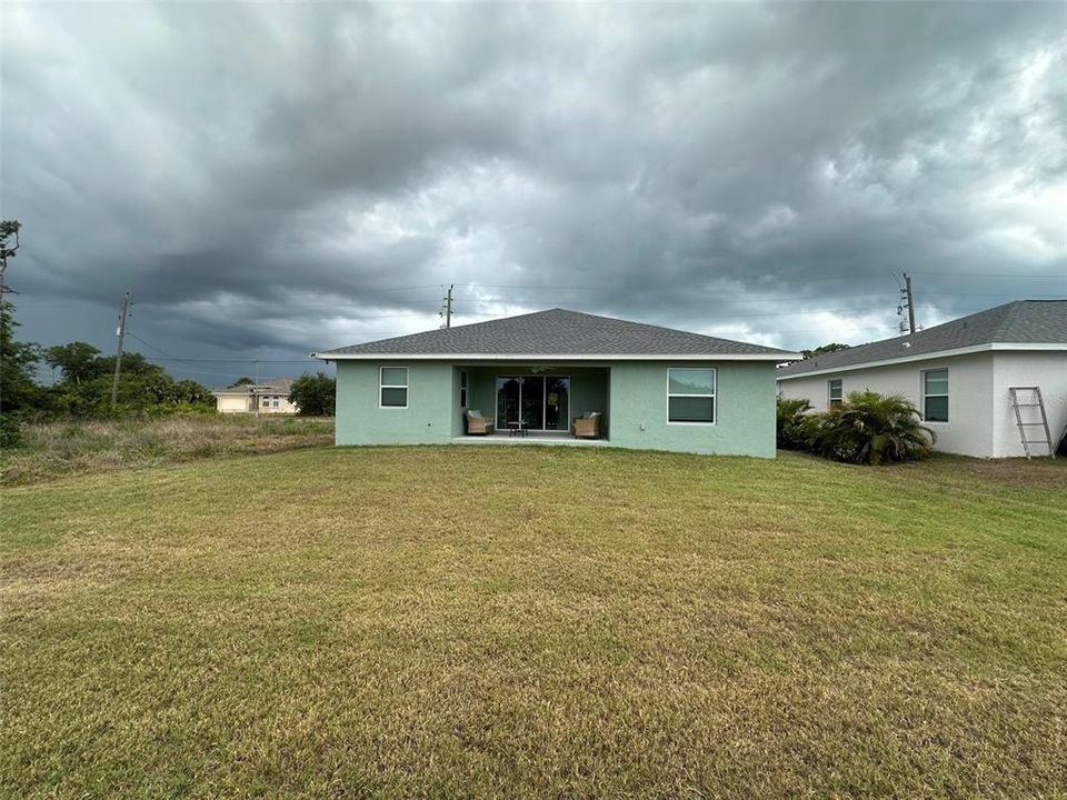 For Sale: $429,000 (3 beds, 2 baths, 1601 Square Feet)