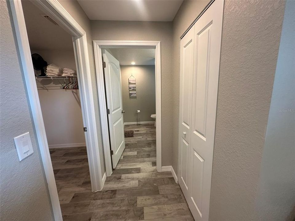 For Sale: $429,000 (3 beds, 2 baths, 1601 Square Feet)