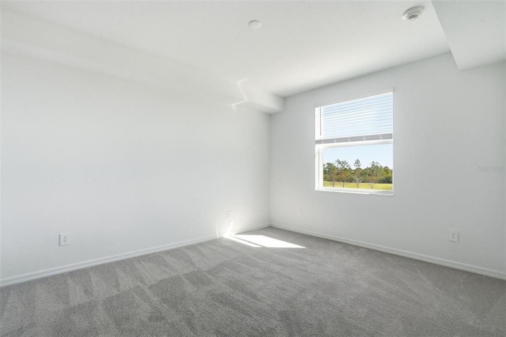 For Sale: $305,998 (2 beds, 2 baths, 1120 Square Feet)
