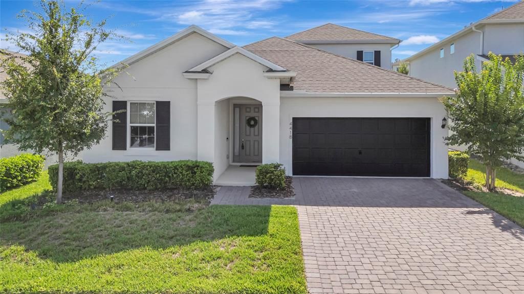 For Sale: $500,000 (3 beds, 3 baths, 2477 Square Feet)