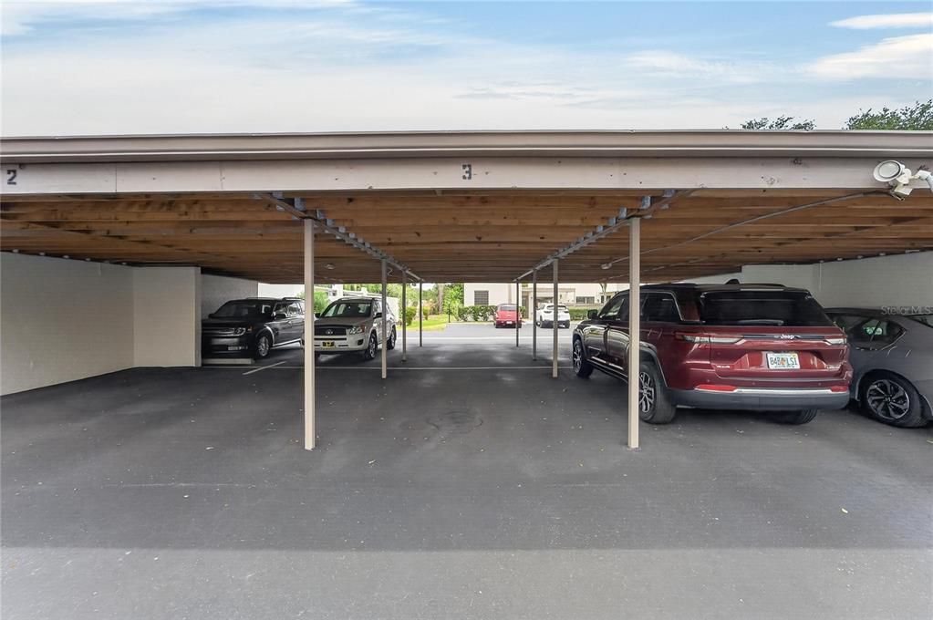 For Sale: $269,900 (2 beds, 2 baths, 1408 Square Feet)
