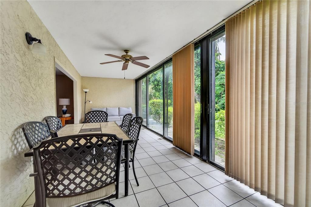 For Sale: $269,900 (2 beds, 2 baths, 1408 Square Feet)