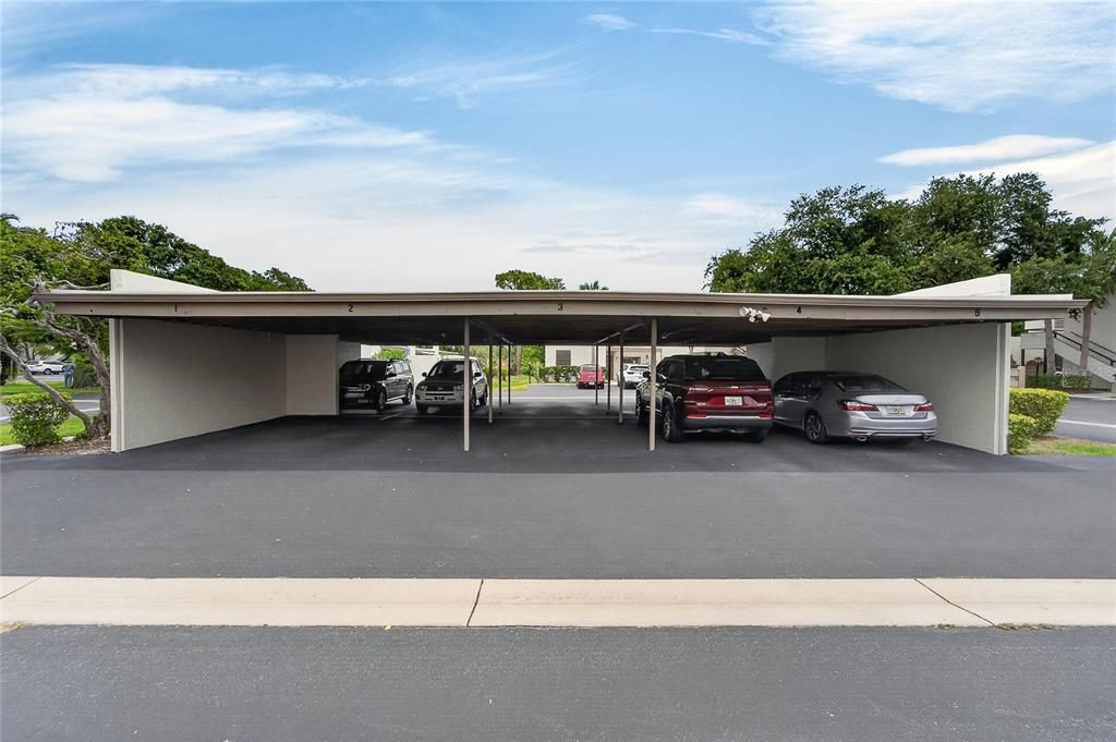 For Sale: $269,900 (2 beds, 2 baths, 1408 Square Feet)