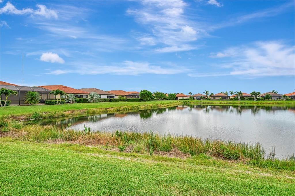 For Sale: $475,000 (3 beds, 3 baths, 1831 Square Feet)