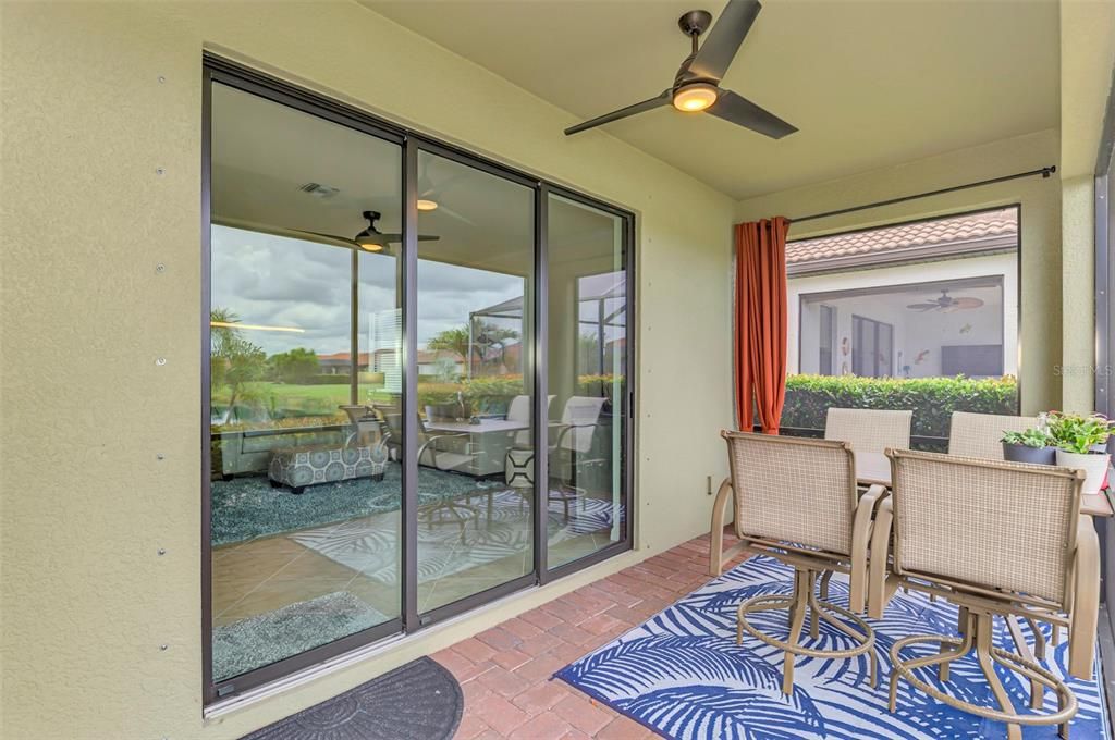 For Sale: $475,000 (3 beds, 3 baths, 1831 Square Feet)