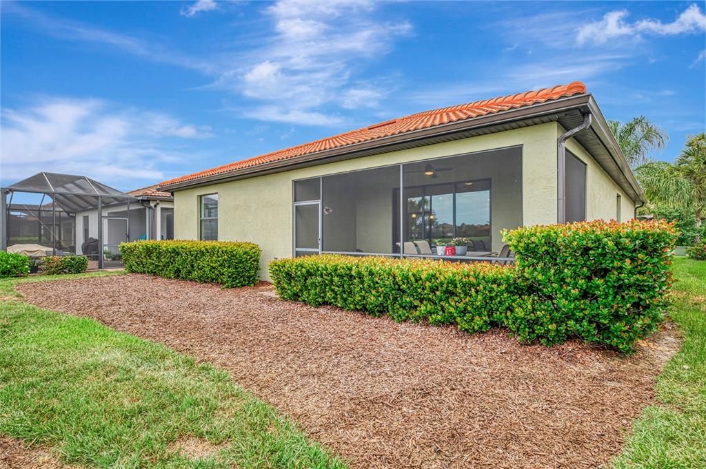 For Sale: $475,000 (3 beds, 3 baths, 1831 Square Feet)