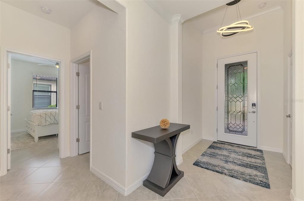For Sale: $475,000 (3 beds, 3 baths, 1831 Square Feet)