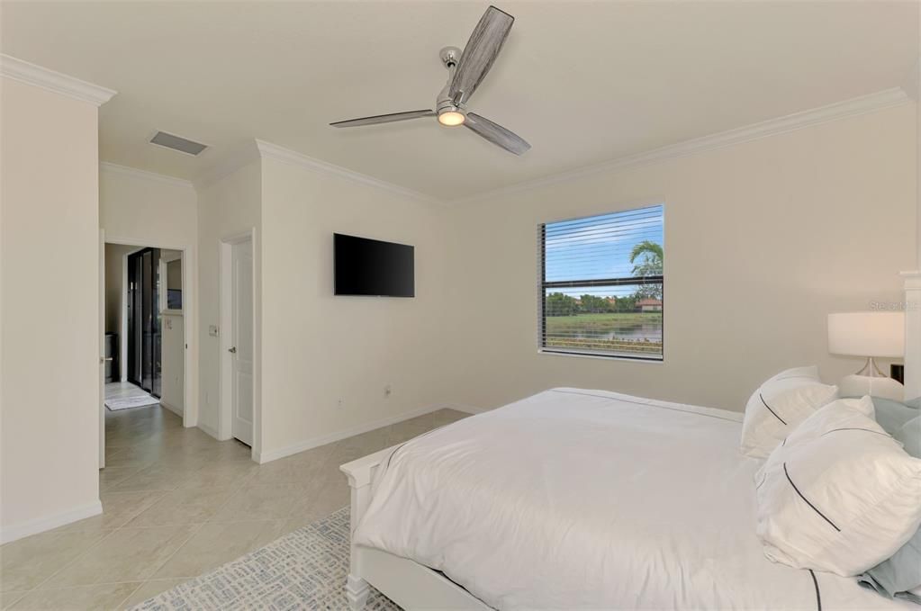 For Sale: $475,000 (3 beds, 3 baths, 1831 Square Feet)