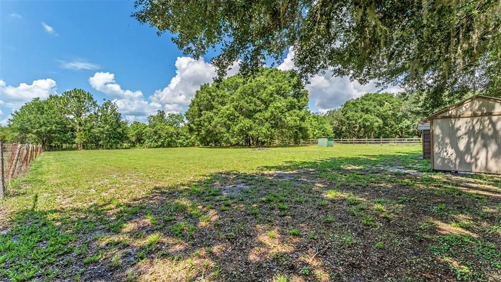 For Sale: $555,000 (3 beds, 2 baths, 2536 Square Feet)