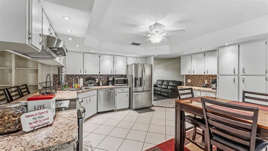 For Sale: $555,000 (3 beds, 2 baths, 2536 Square Feet)
