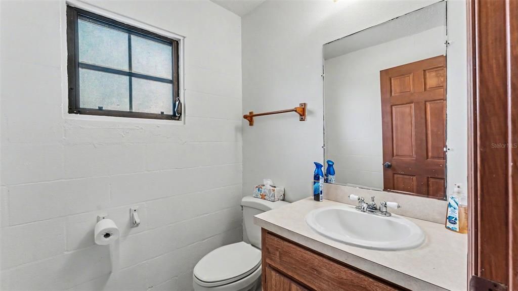 For Sale: $555,000 (3 beds, 2 baths, 2536 Square Feet)