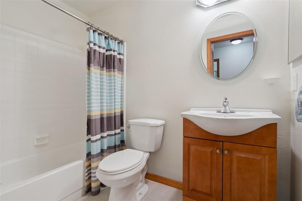 For Sale: $365,000 (3 beds, 2 baths, 1577 Square Feet)