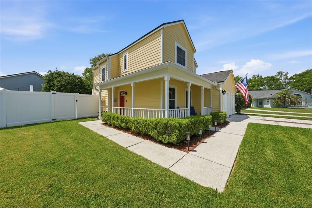 For Sale: $410,000 (3 beds, 2 baths, 1524 Square Feet)