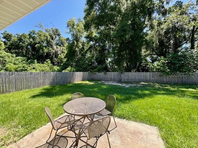 For Rent: $2,500 (3 beds, 2 baths, 1415 Square Feet)