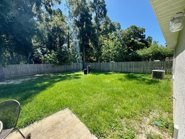 For Rent: $2,500 (3 beds, 2 baths, 1415 Square Feet)