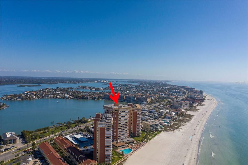 For Sale: $369,900 (1 beds, 1 baths, 1060 Square Feet)