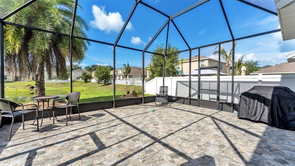 En Venta: $380,000 (4 camas, 2 baños, 2324 Pies cuadrados)