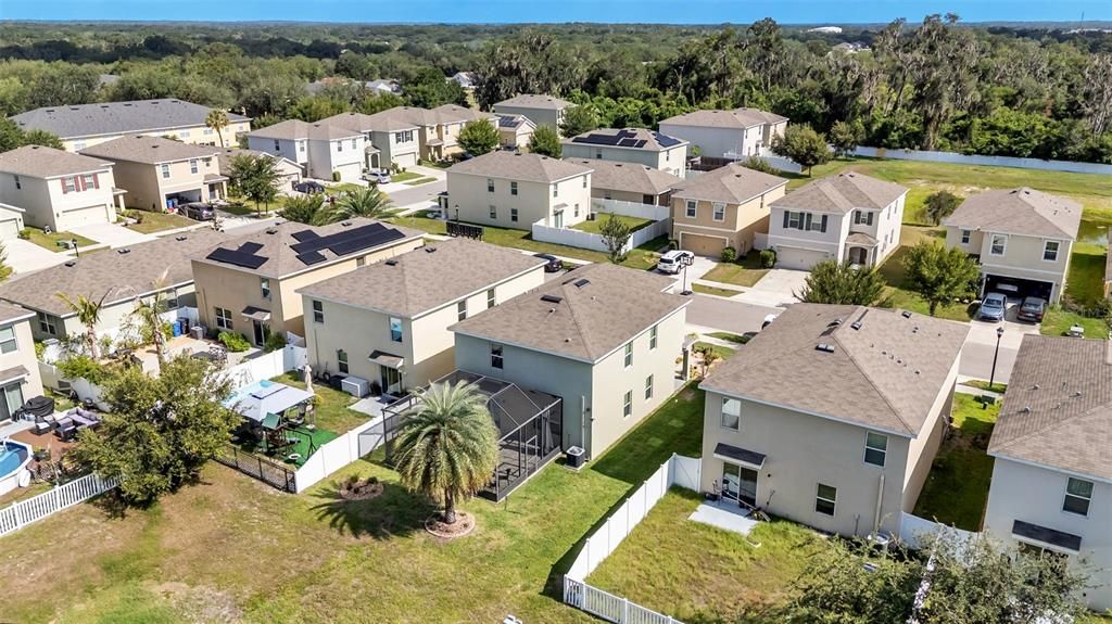 En Venta: $380,000 (4 camas, 2 baños, 2324 Pies cuadrados)