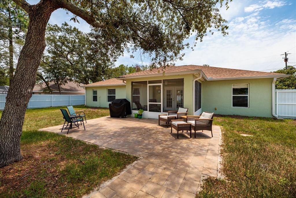 En Venta: $479,900 (3 camas, 2 baños, 2000 Pies cuadrados)