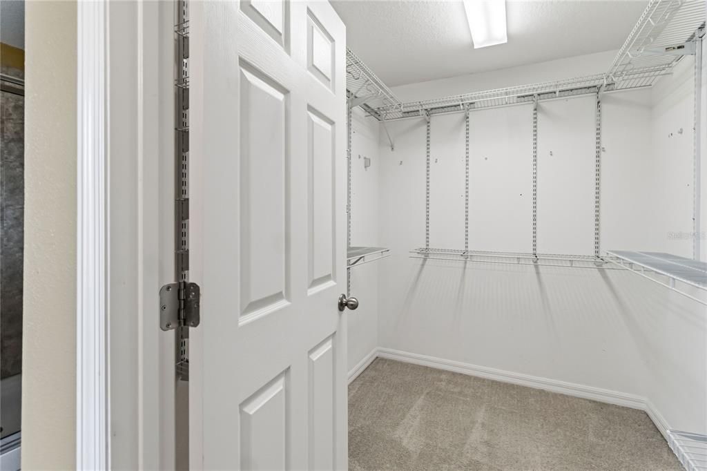 En Venta: $449,000 (5 camas, 3 baños, 2544 Pies cuadrados)