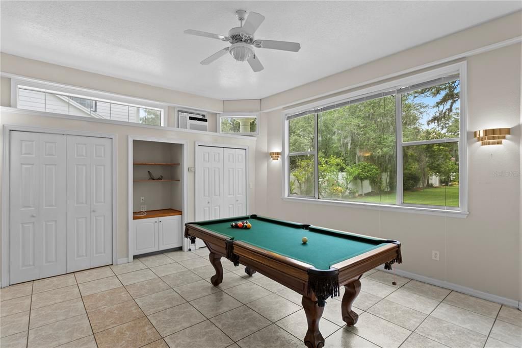 For Sale: $1,150,000 (5 beds, 4 baths, 4214 Square Feet)
