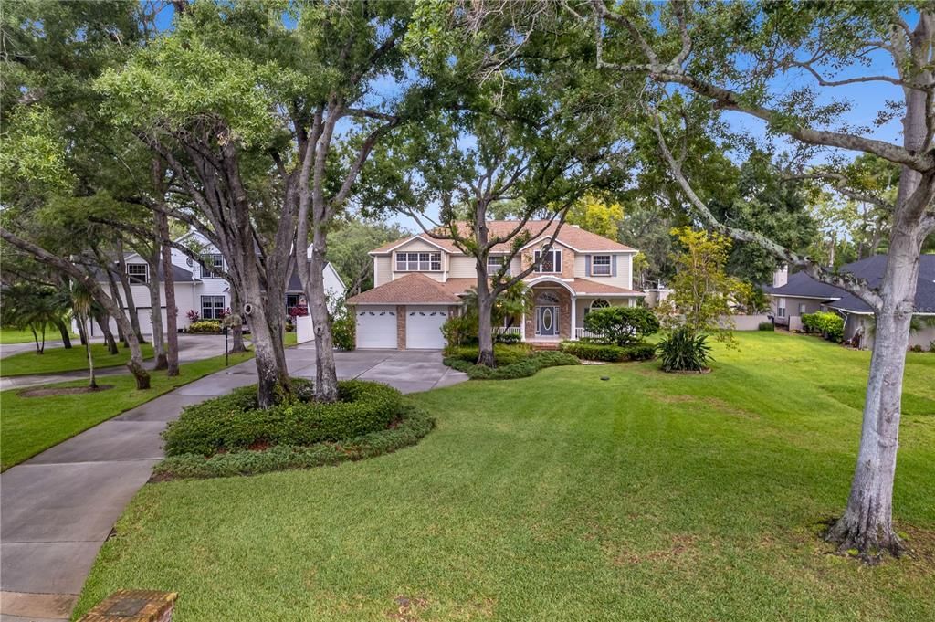 For Sale: $1,150,000 (5 beds, 4 baths, 4214 Square Feet)