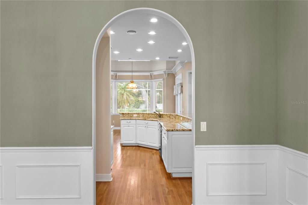 For Sale: $1,150,000 (5 beds, 4 baths, 4214 Square Feet)